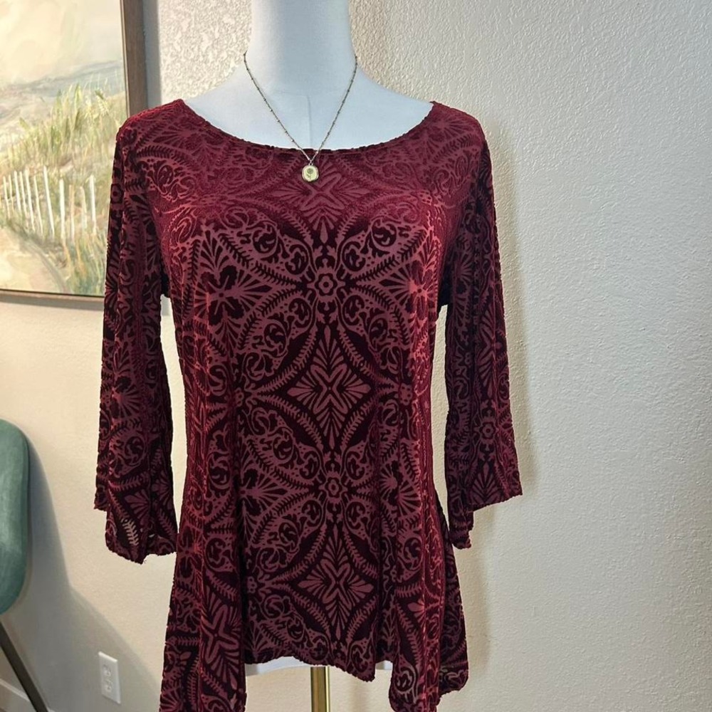 Burgundy Red Velvet Burnout Bell Sleeve Boho Tunic Top‎ - Size M Y2k WhimsyTop